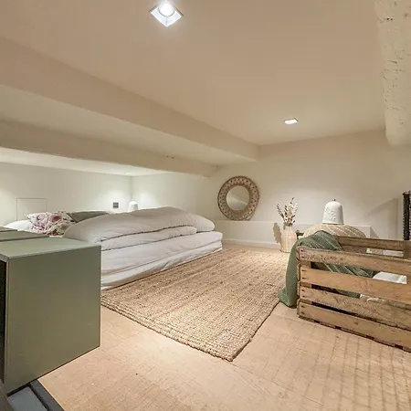 Apartment Old Town - 4 Pers, Wifi, Ac Nice